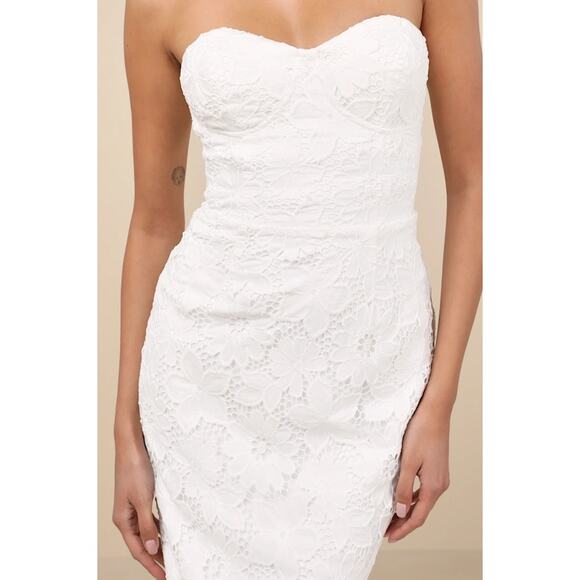 Lulus NWOT Aramis White Embroidered Lace Strapless Bustier Midi Dress Large - Picture 4 of 10